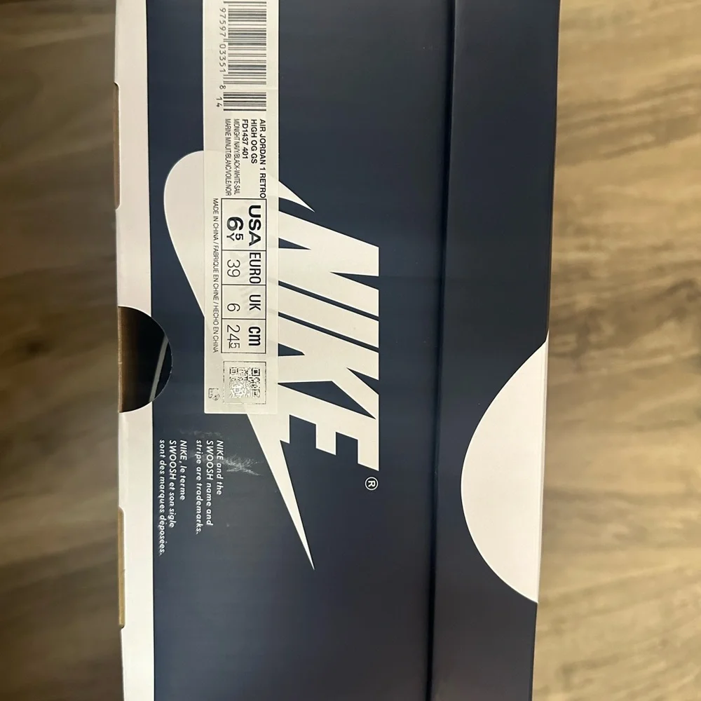 Nike air Jordan 1 retros NEW - Picture 4 of 4